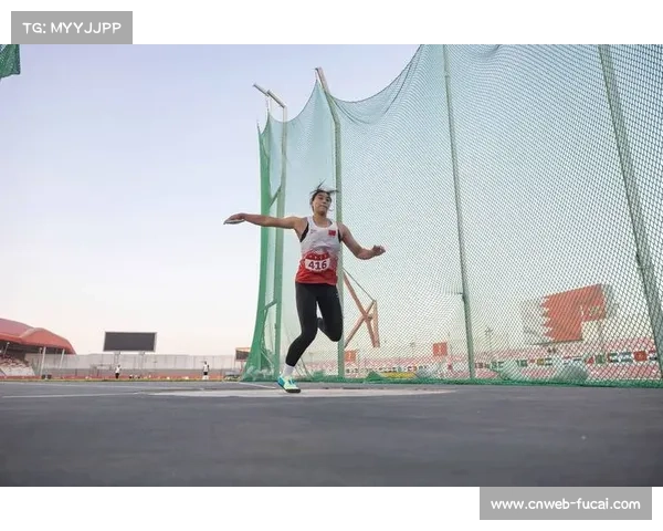 全国田径大奖赛青岛站徐惠琴以4.15米获女子撑竿跳高冠军
