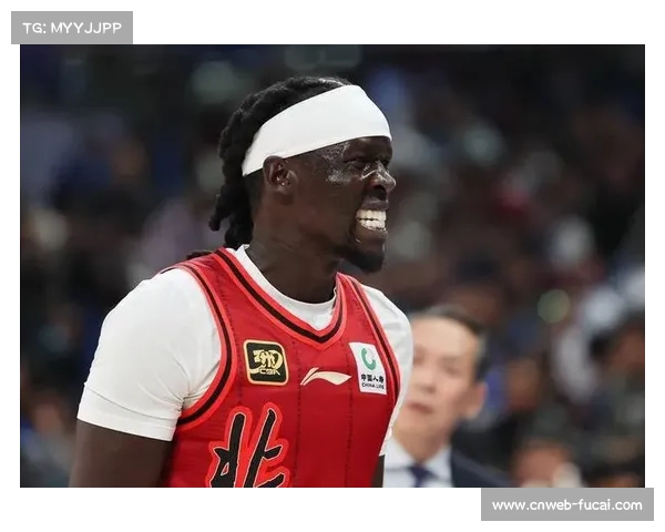 北京队斯佩尔曼21分10板，内线统治力展现